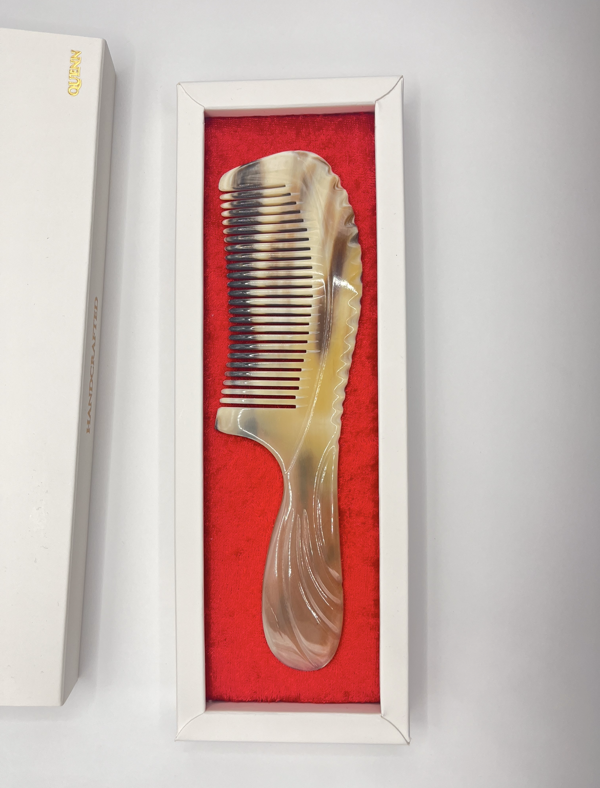 HAND CARVED HORN COMB